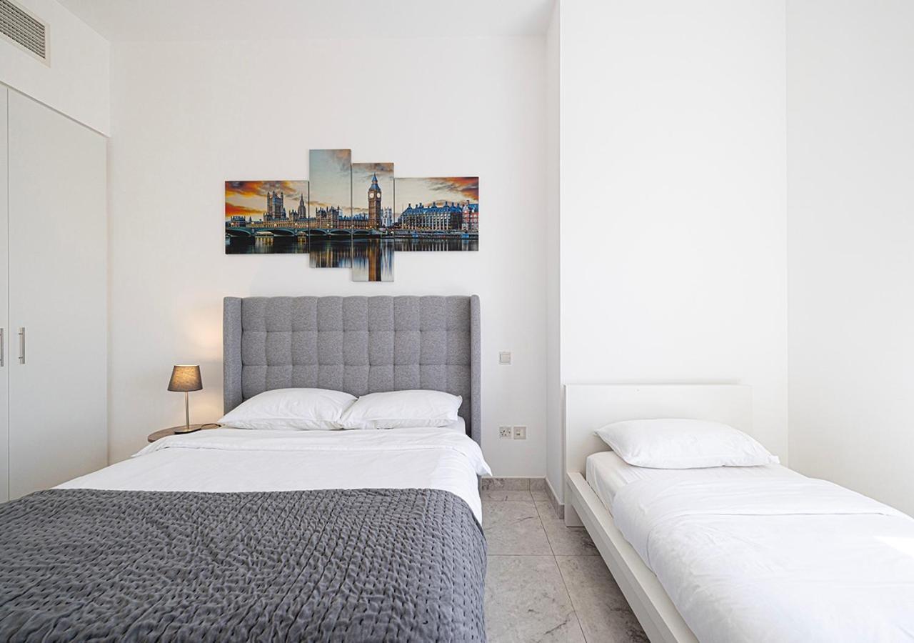 Luxury Beachfront 2Bd Apt, Shams, Jbr Dubai Luaran gambar